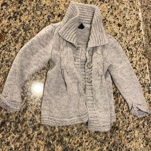 Old Navy gray sweater